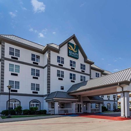 Quality Inn & Suites I-35 E-Walnut Hill Dallas Extérieur photo