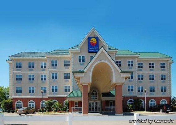 Quality Inn & Suites I-35 E-Walnut Hill Dallas Extérieur photo