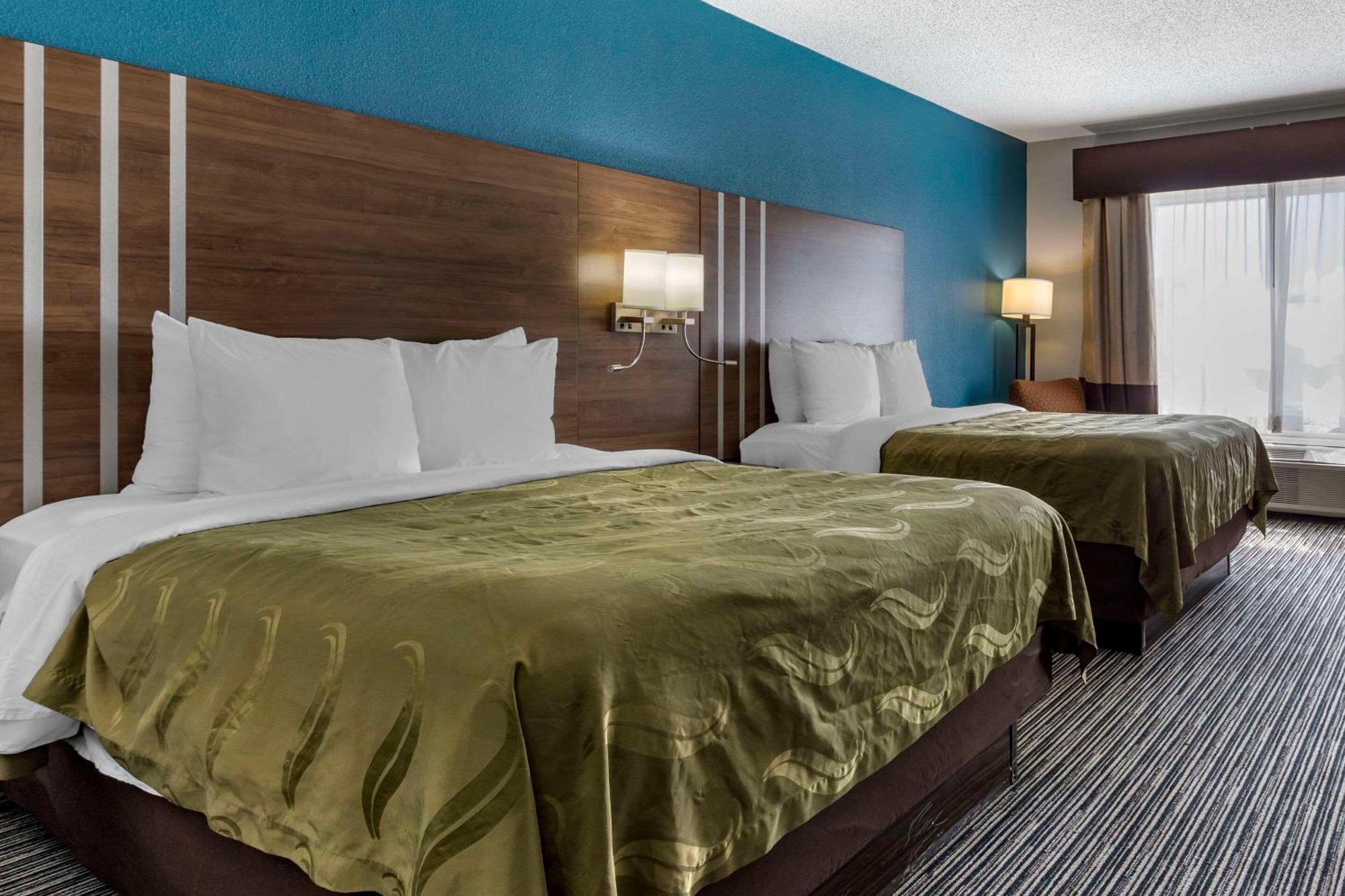 Quality Inn & Suites I-35 E-Walnut Hill Dallas Extérieur photo