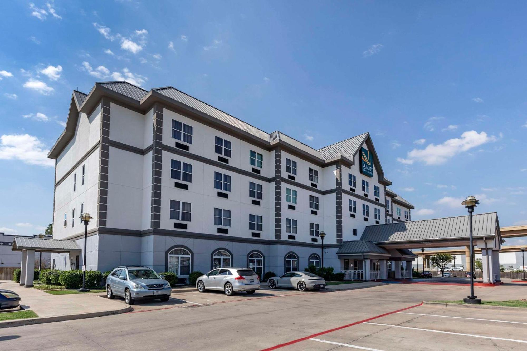Quality Inn & Suites I-35 E-Walnut Hill Dallas Extérieur photo