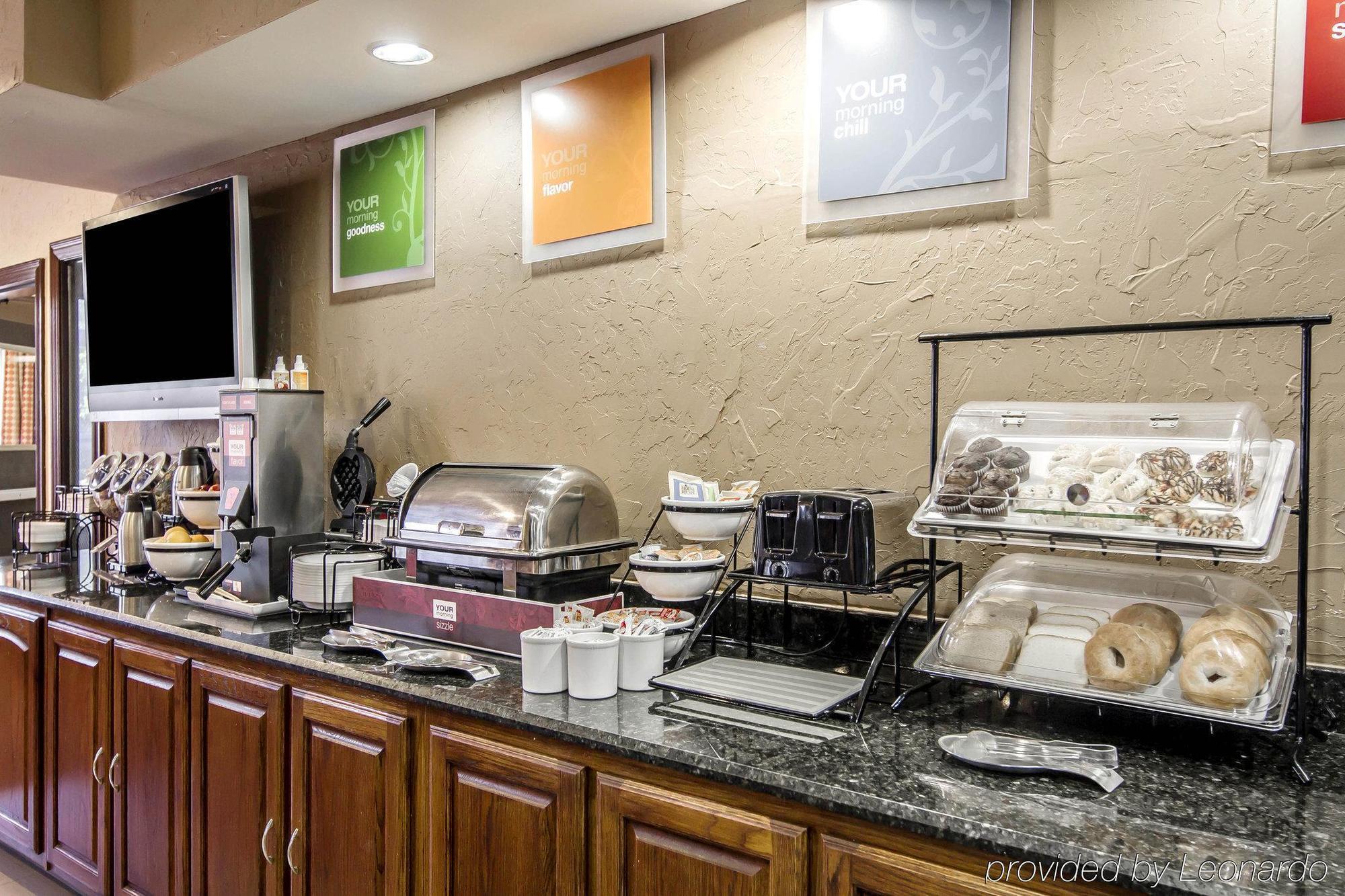 Quality Inn & Suites I-35 E-Walnut Hill Dallas Extérieur photo