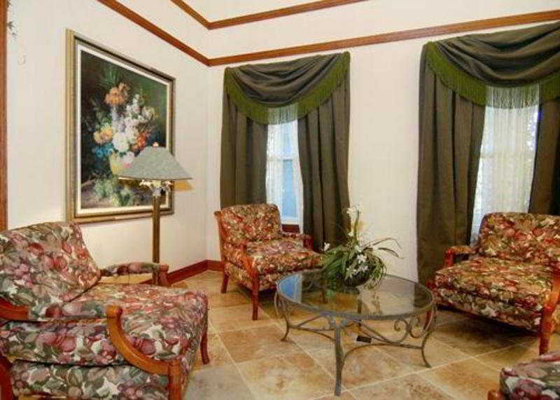 Quality Inn & Suites I-35 E-Walnut Hill Dallas Extérieur photo