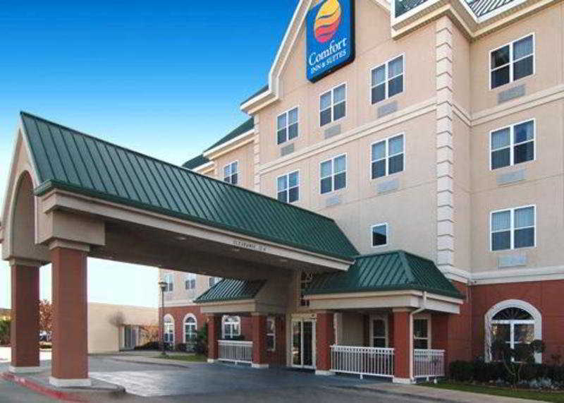 Quality Inn & Suites I-35 E-Walnut Hill Dallas Extérieur photo