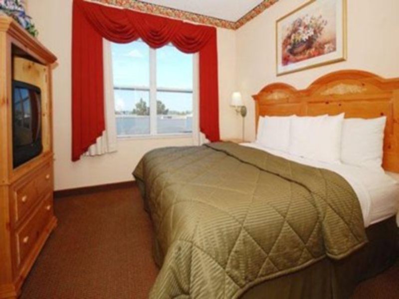 Quality Inn & Suites I-35 E-Walnut Hill Dallas Extérieur photo